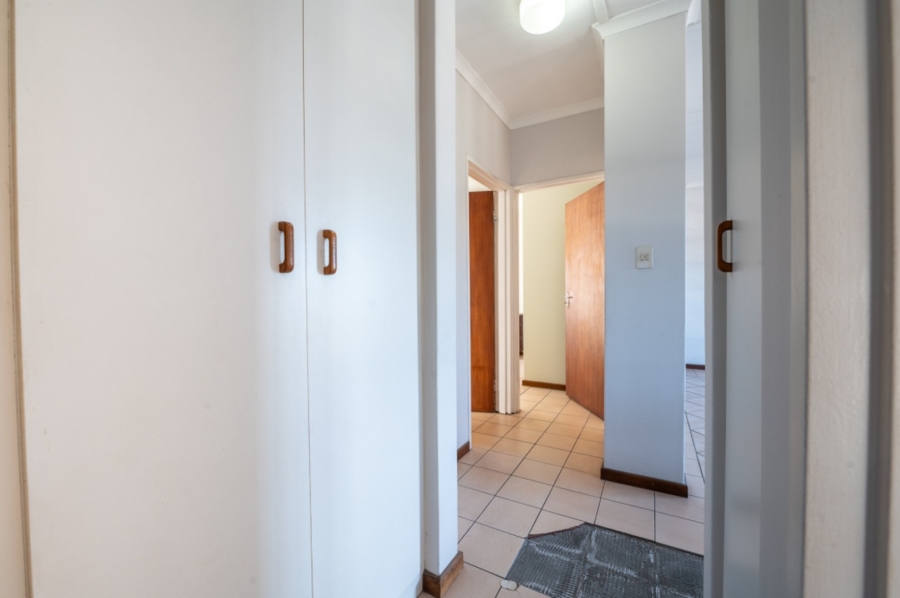 2 Bedroom Property for Sale in Knysna Central Western Cape